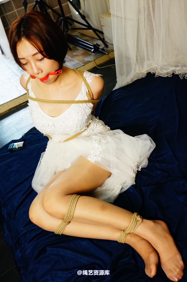 dk13美束馆 - 9.16-小仙儿白婚纱-A130P 第 117 张图片