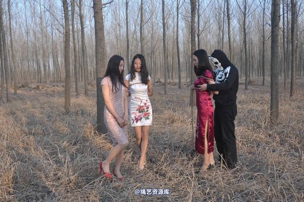 mj影视 - 三大模特争秀3 第 24 张图片