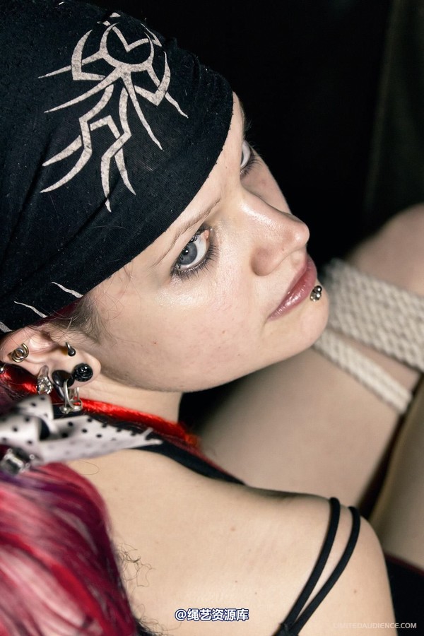 limitedaudience - 2012 beckykat loltaru back to back 第 19 张图片