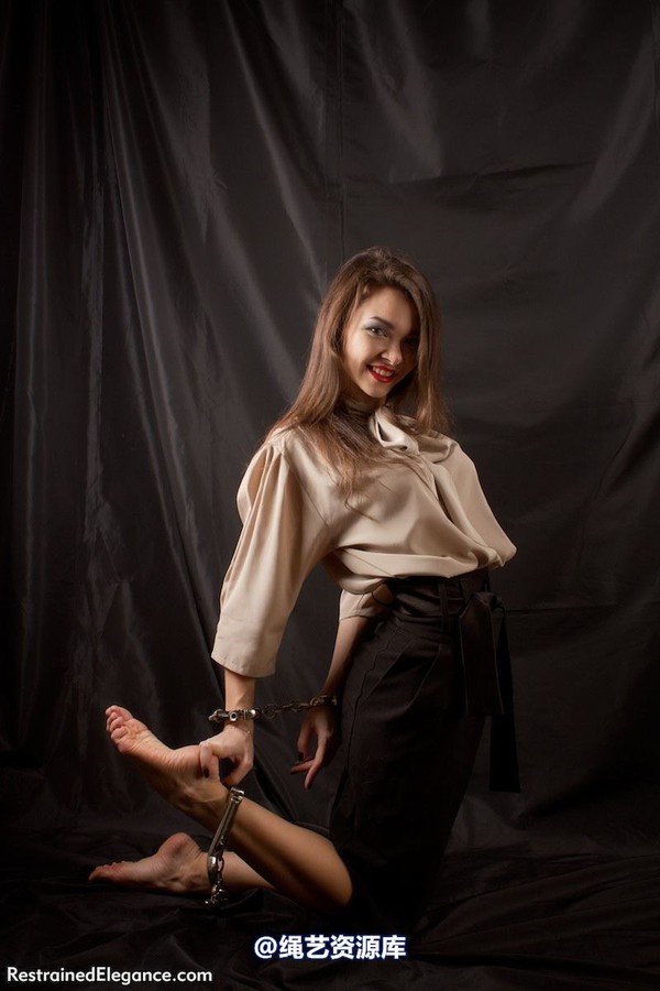 restrainedelegance - The Interview 第 192 张图片