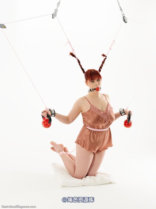 restrainedelegance - Pigtail Predicament 第 61 张图片