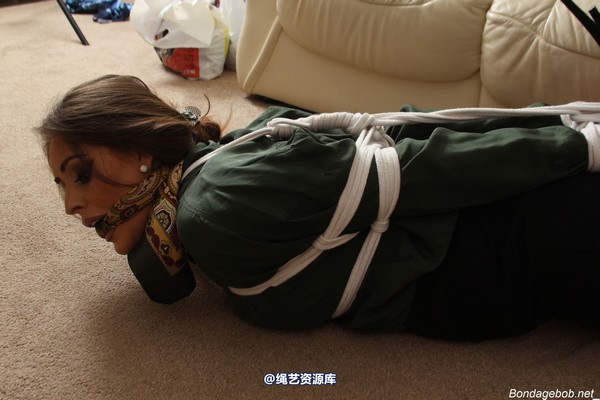 bondagebob - Emma Green Hogtied Beauty 第 164 张图片