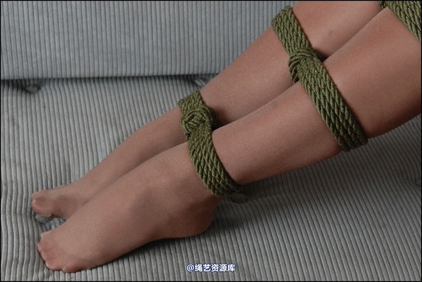 simplytied - Boat kidnapped part  2 第 37 张图片