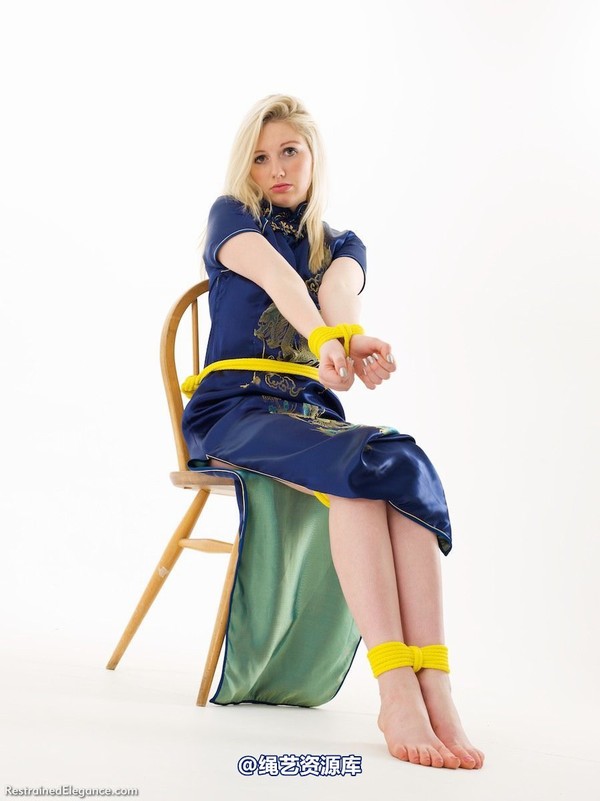 restrainedelegance - On Sale Slave- And Not Very Happy About It! 第 17 张图片