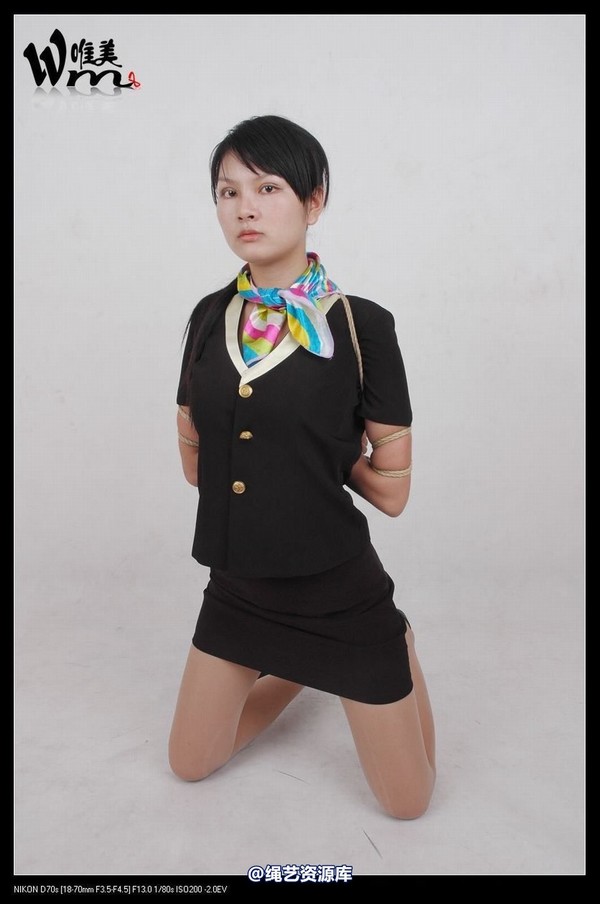 唯美之家 - 09-8-23兰玉制服捆绑 第 16 张图片