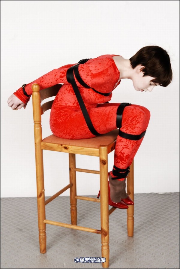 simplytied - Fawnya Red catsuit part 2 第 31 张图片