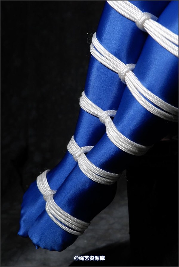 simplytied - Very nice blue tights 第 31 张图片