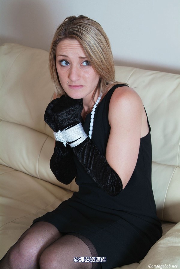 bondagebob - Erin A little Noir 第 18 张图片