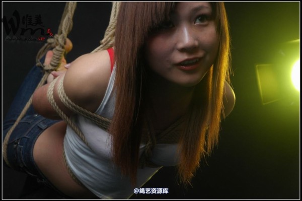 唯美之家 - 08-04-11VIP晚 第 126 张图片
