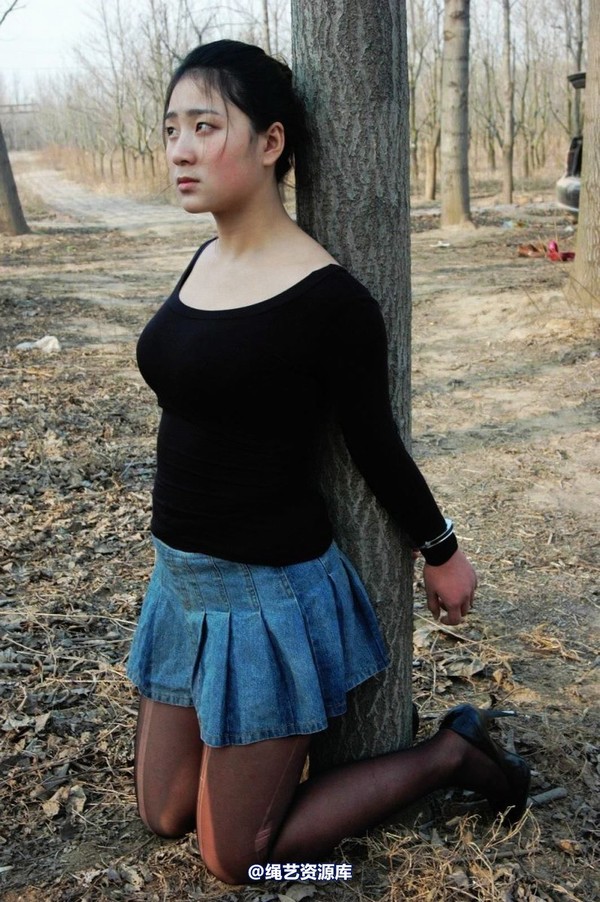 mj影视 - 2013-3-4陈沫踏青 黑丝美女最终的不归路 第 283 张图片