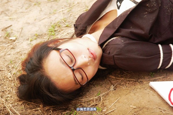 mj影视 - 倾心罪恶红唇3 第 99 张图片