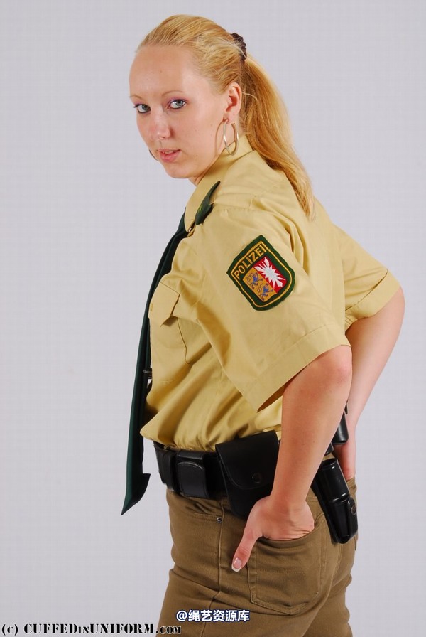 cuffedinuniform - ciu103 第 1 张图片