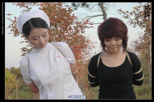 唯美之家 - 2008-11-13外拍(集体) 第 487 张图片