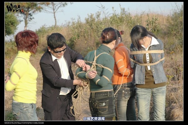 唯美之家 - 2008-11-13外拍(集体) 第 308 张图片