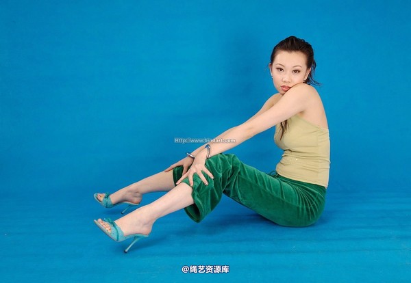 丽柜美束 - 2006-01-28 第 15 张图片