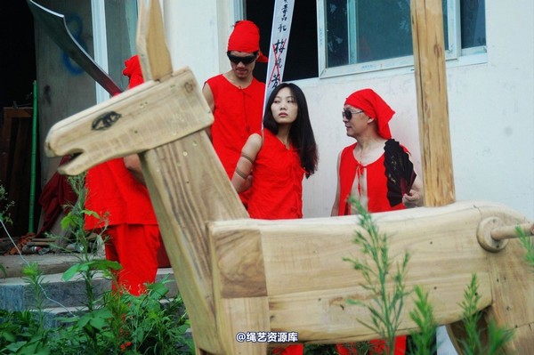 mj影视 - 血的代价-红罪衣刑场木驴斩－梅晓芳2013-08-26 第 68 张图片