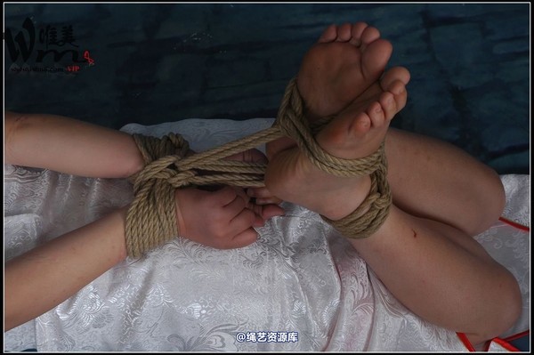 唯美之家 - 08-05-07新模特三 第 115 张图片