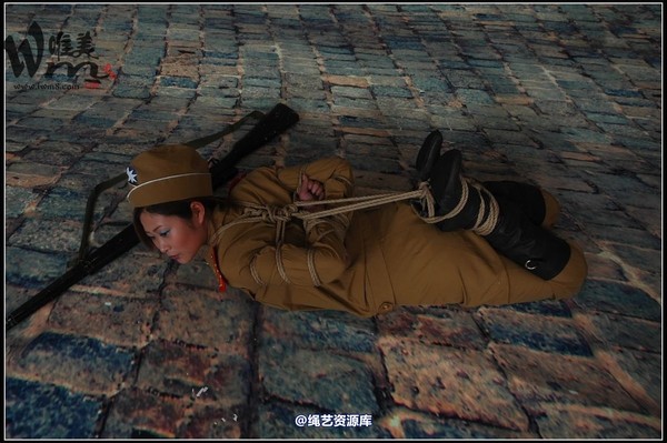 唯美之家 - 08-05-07新模特二 第 84 张图片