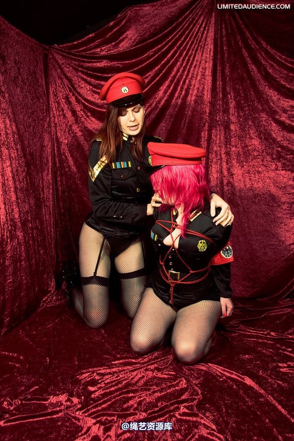 limitedaudience - 2009 scarlett shrinking violet agents in training 2 第 17 张图片