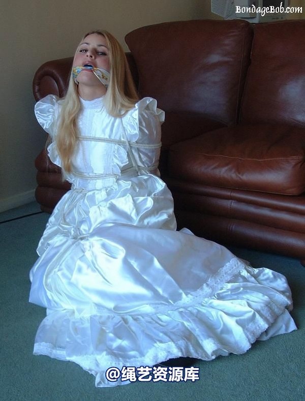 bondagebob - Linda Murray The wedding day 1 第 8 张图片