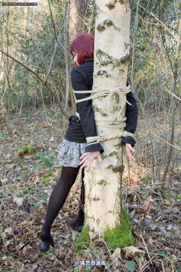 limitedaudience - 2012 scarlett stuck in the woods 第 37 张图片