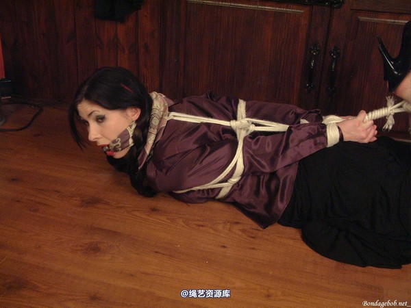 bondagebob - Lydia Hogtied 第 50 张图片