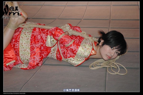 唯美之家 - 08-05-29盈盈汉服-护士装 第 148 张图片