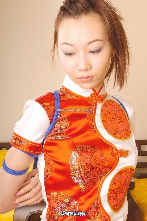 丽柜美束 - 2005-07-23 第 13 张图片