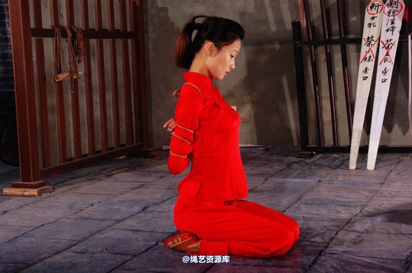 mj影视 - 倾心 玲珑女囚 第 207 张图片