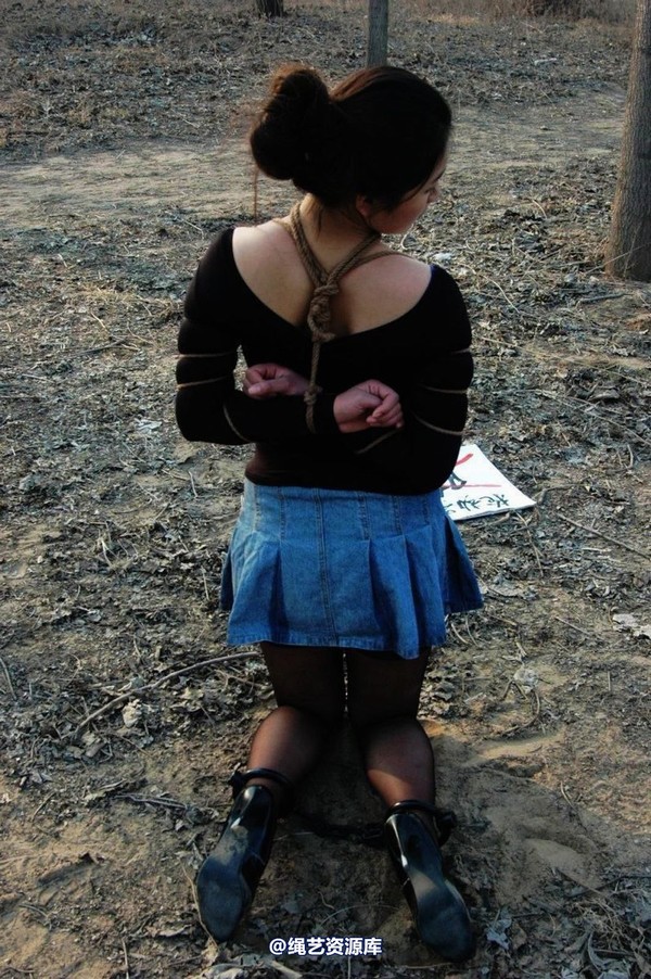 mj影视 - 2013-3-4陈沫踏青 黑丝美女最终的不归路 第 82 张图片