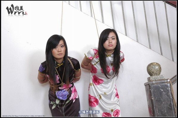 唯美之家 - 2008-09-24小妖琪琪旗袍绳艺 第 85 张图片