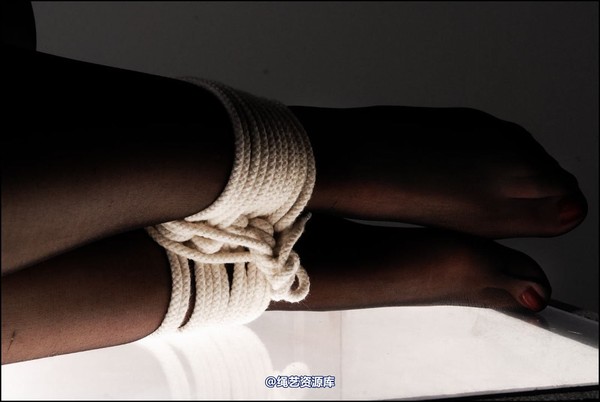 simplytied - Light box 第 27 张图片