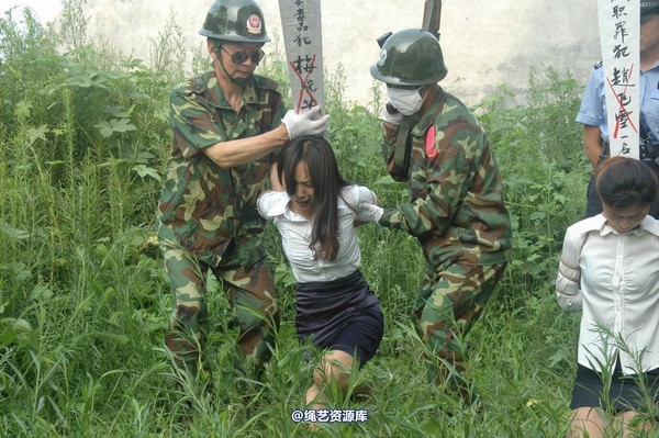 mj影视 - 血的代价执行刑场 失禁战栗2013-08-26 第 189 张图片