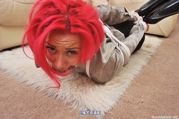 bondagebob - Becky Holt Hogtied 第 91 张图片