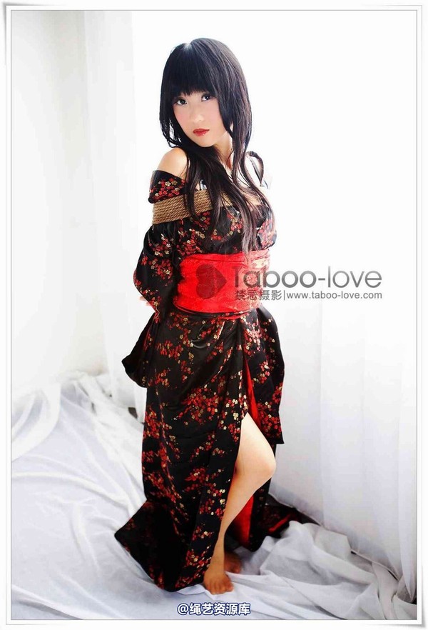 禁忌摄影 - No.009 小T ��光房�g�Y日本娃娃 第 9 张图片