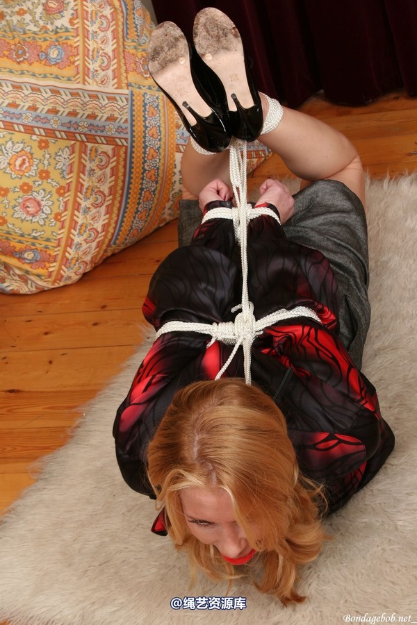 bondagebob - Eden Wells Stay put! 第 139 张图片