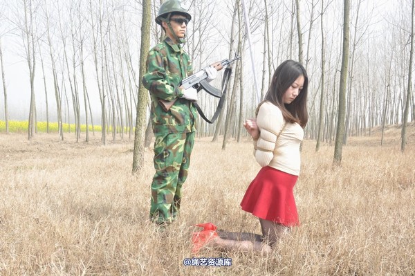 mj影视 - 车模梅晓雯 第 166 张图片