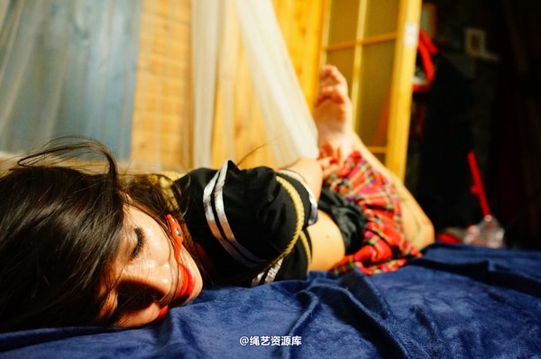 dk13美束馆 - 9.19-红袖黑水手服D-122P 第 40 张图片