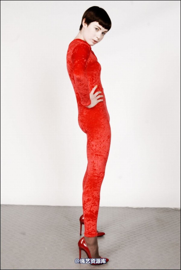 simplytied - Fawnya Red catsuit part 2 第 4 张图片