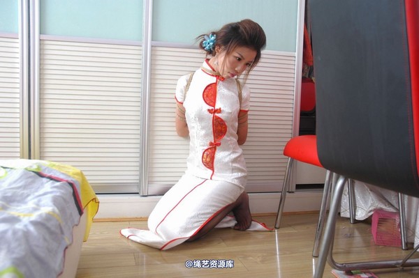 唯美之家 - 丽莎旗袍五花2010-7-24 第 92 张图片