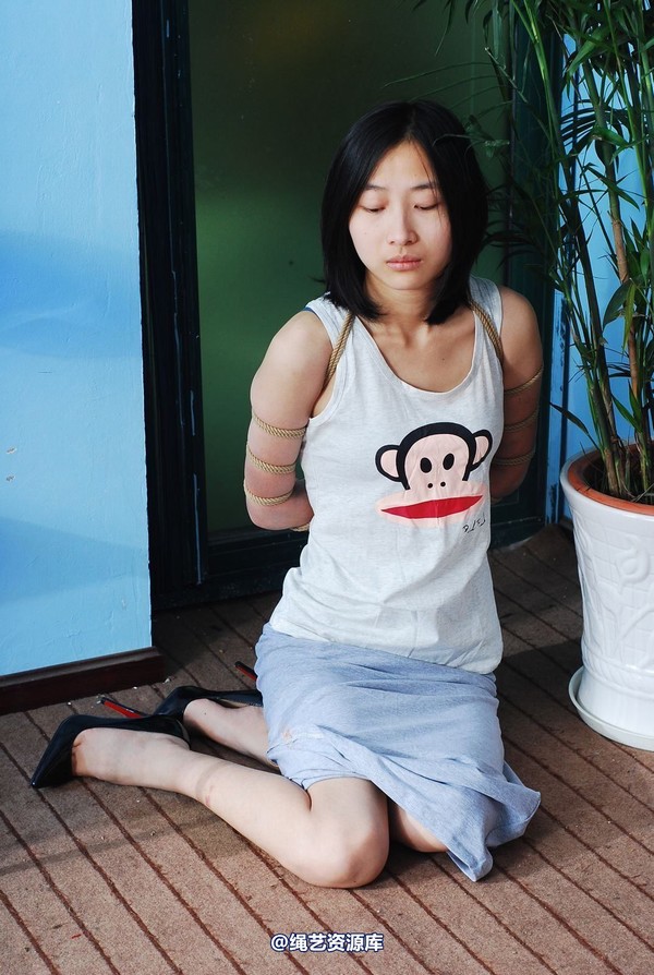 唯美之家 - 白雪试服装2 第 41 张图片