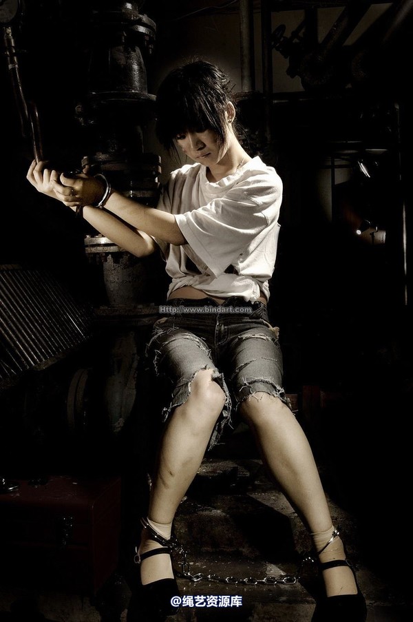 丽柜美束 - 2006-12-15 第 19 张图片