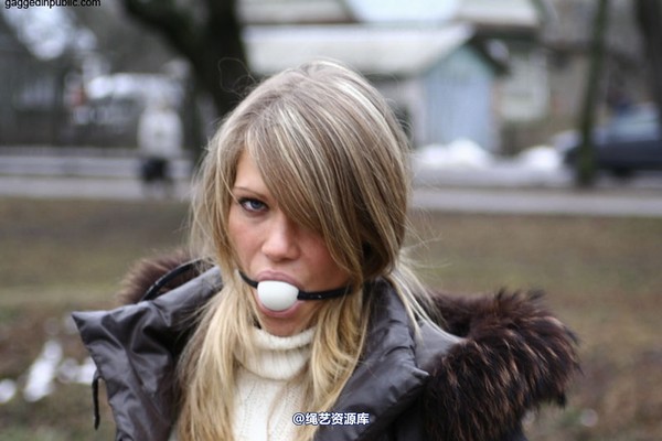gaggedinpublic - gip049 第 14 张图片