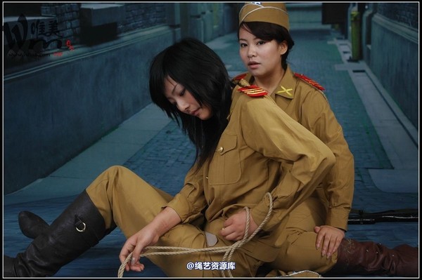 唯美之家 - 08-05-07特务 第 317 张图片
