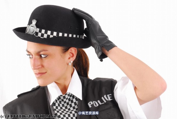 cuffedinuniform - ciu057 第 2 张图片