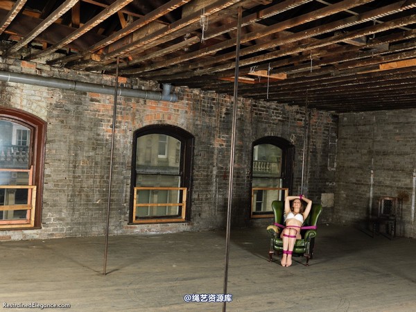 restrainedelegance - Are You Sitting Comfortably 第 91 张图片