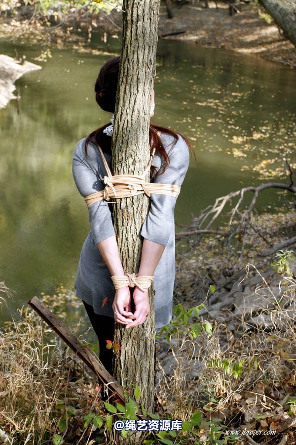 jbroper - Christina Carter 2011-3 第 21 张图片