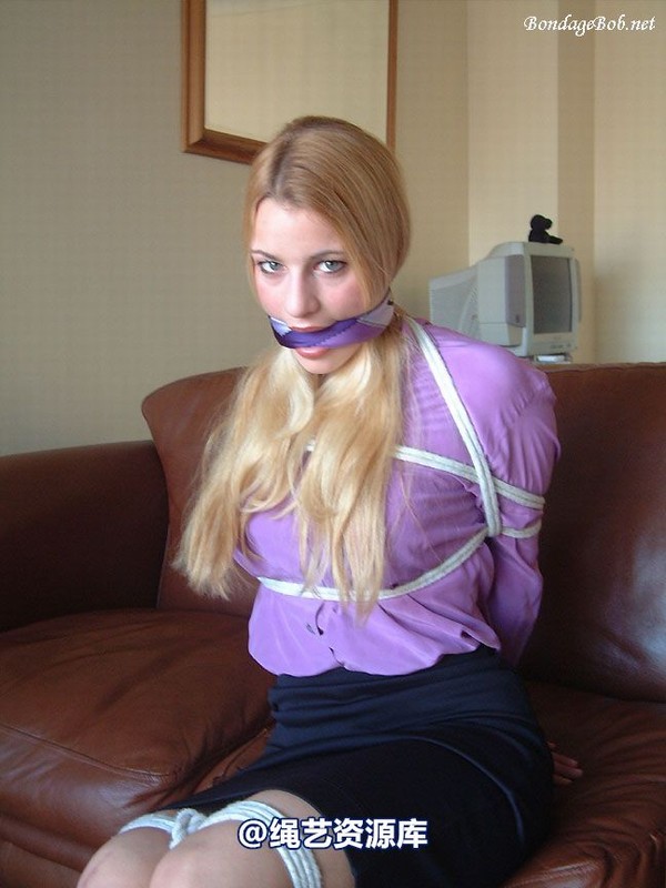bondagebob - Linda Murray Tie Up Games 第 14 张图片