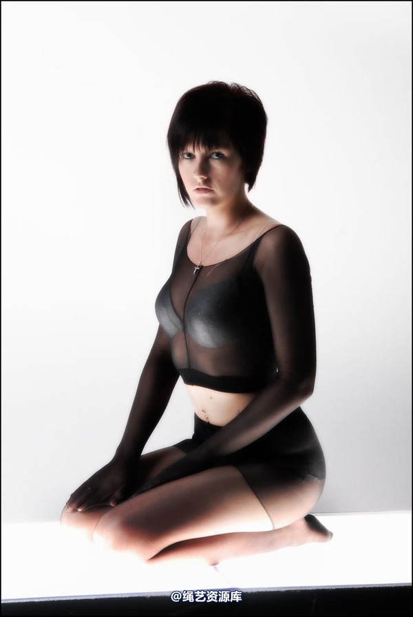 simplytied - Light box 第 1 张图片