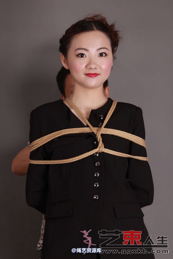 艺束人生 - 015-小蝶职业装礼服KB 第 22 张图片